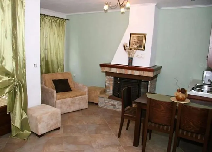 Kazaviti Luxury 公寓式酒店